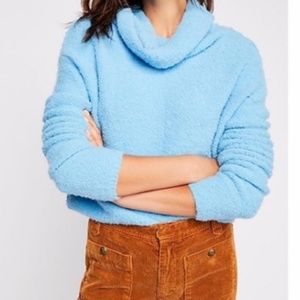 FREE PEOPLE SOFT WINTER VACATION SWEATER Small
